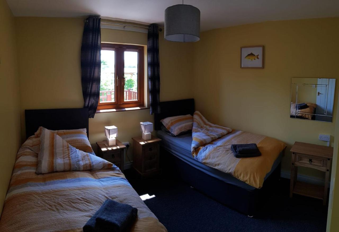 Walnut Lodge, Summerhayes Bridgwater Exteriör bild